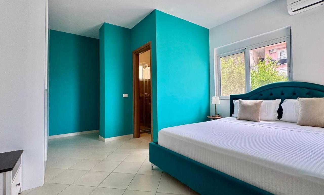 Colorful Sea View Apartment ซารานเดอ ภายนอก รูปภาพ
