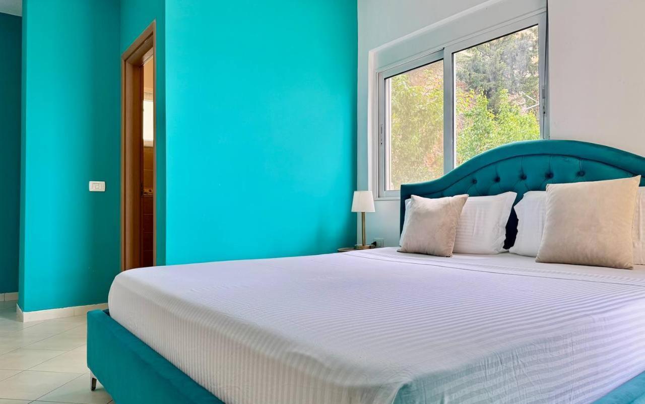 Colorful Sea View Apartment ซารานเดอ ภายนอก รูปภาพ